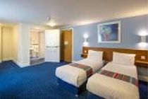 Travelodge Cardiff Airport Barry Ngoại thất bức ảnh